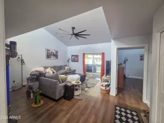 Photo #4: 7007911 Listing 