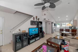 Photo #3: 7007926 Listing 