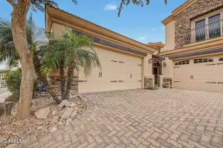 Photo #1: 7007986 Listing 