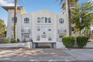 Photo #1: 7008069 Listing 