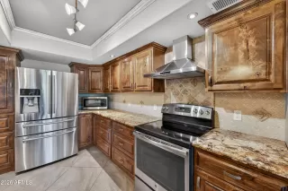 Photo #2: 7008282 Listing 