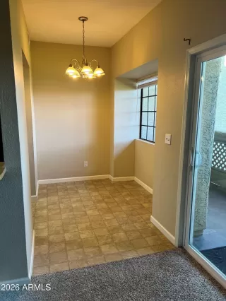 Photo #4: 7008311 Listing 