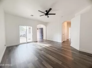 Photo #6: 7008515 Listing 