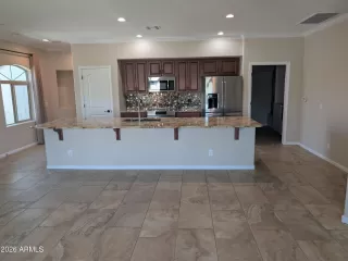 Photo #1: 7008867 Listing 