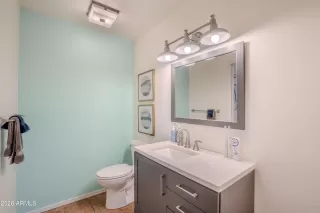 Photo #6: 7009118 Listing 