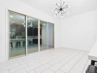 Photo #3: 7009202 Listing