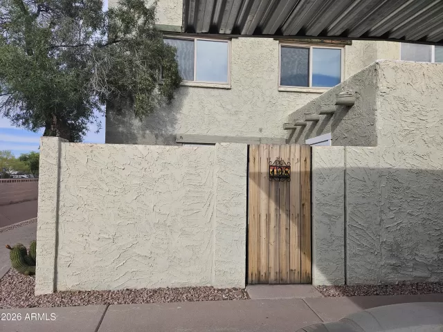 MLS: 7009232 Condo For Sale