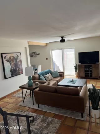 Photo #3: 7009232 Listing 