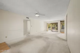 Photo #6: 7009270 Listing 