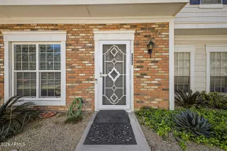 Photo #3: 7009458 Listing