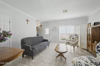 Photo #5: 7009458 Listing