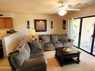 Photo #3: 7009469 Listing 