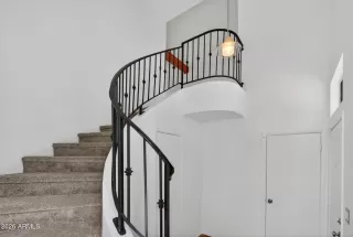 Photo #2: 7009643 Listing