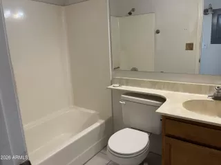 Photo #5: 7009695 Listing 