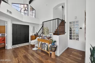 Photo #4: 7009768 Listing