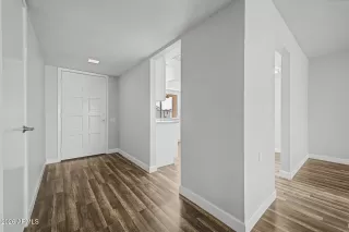 Photo #3: 7009799 Listing 