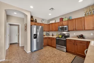 Photo #6: 7009847 Listing 