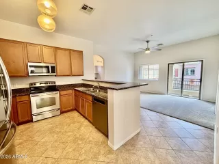 Photo #3: 7010030 Listing 