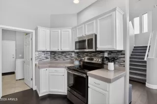 Photo #3: 7010093 Listing 