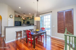 Photo #5: 7010615 Listing 