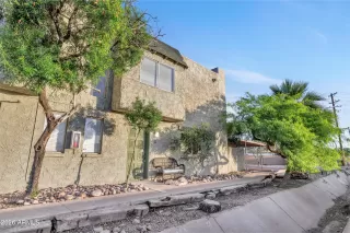 Photo #1: 7010678 Listing 