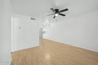 Photo #2: 7011059 Listing 