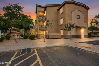 Photo #2: 7011207 Listing