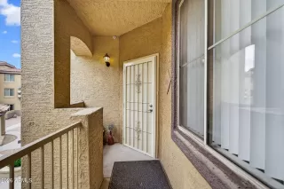 Photo #4: 7011207 Listing