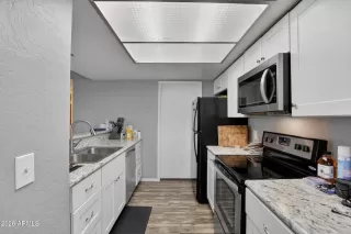 Photo #1: 7011465 Listing