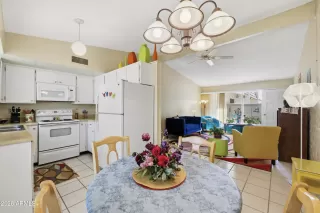 Photo #3: 7011473 Listing 