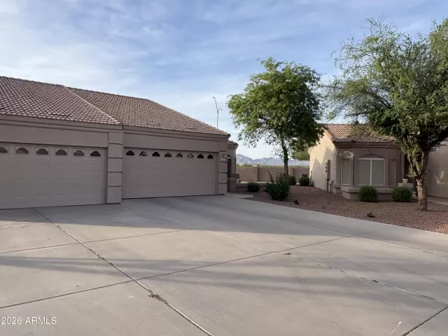MLS: 7011618 Condo For Sale