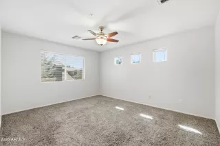 Photo #5: 7011743 Listing