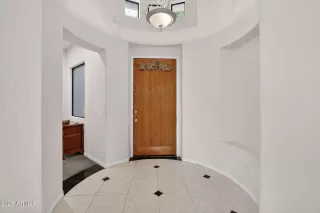 Photo #6: 7011778 Listing