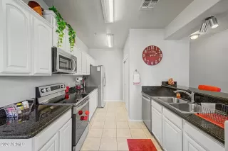 Photo #1: 7012098 Listing 