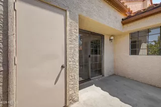 Photo #3: 7012106 Listing