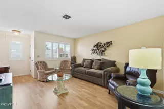 Photo #1: 7012343 Listing 