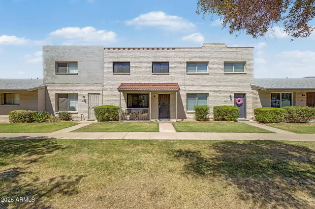 MLS: 7012378 Condo For Sale