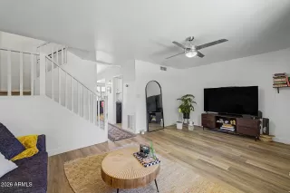 Photo #6: 7012378 Listing 