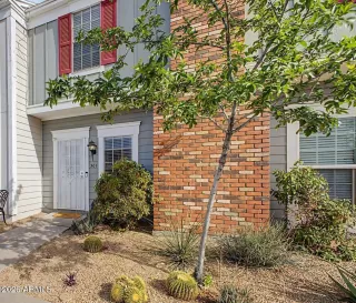 Photo #1: 7012423 Listing