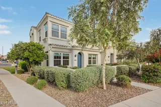 Photo #5: 7012862 Listing 