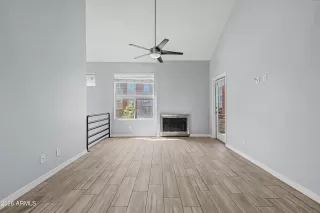 Photo #2: 7012978 Listing 