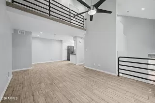 Photo #3: 7012978 Listing 