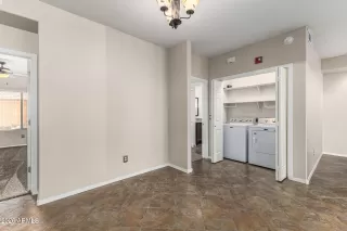 Photo #2: 7013051 Listing