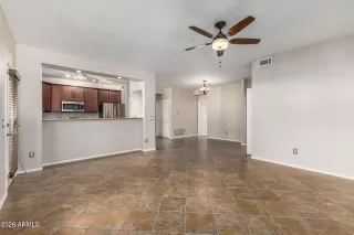 Photo #4: 7013051 Listing