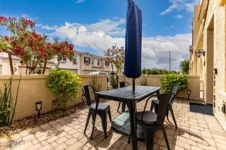 Photo #5: 7013173 Listing