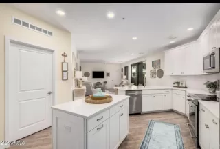 Photo #2: 7013327 Listing 