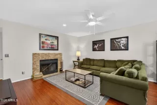 Photo #4: 7013410 Listing 