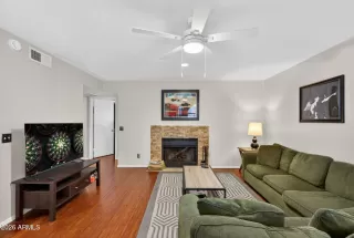 Photo #6: 7013410 Listing 