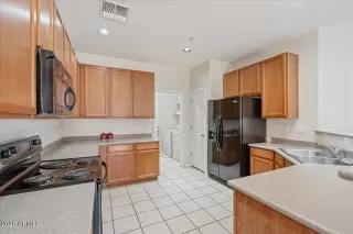 Photo #2: 7013500 Listing 