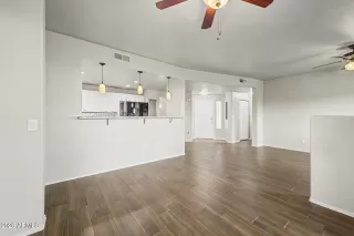 Photo #4: 7013602 Listing 